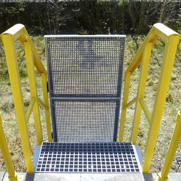 Gated Access Steps For Railway Platforms Evergrip