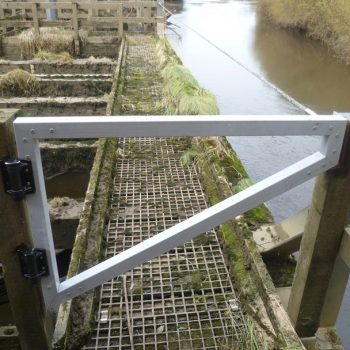 Road bridge Swing gate